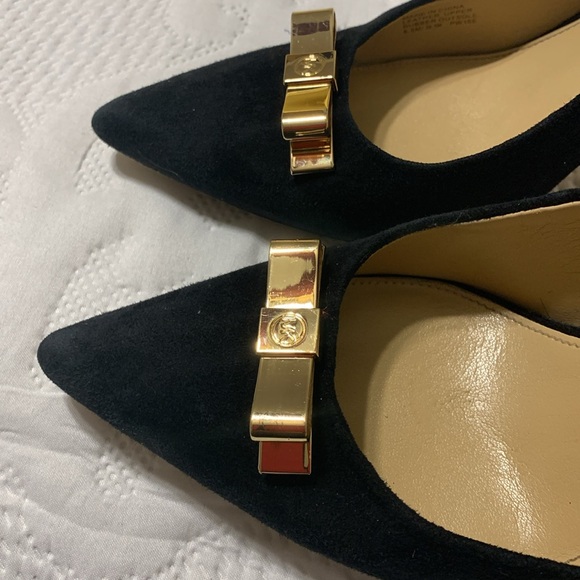 Michael Kors Black Suede Pumps with Gold Accents - Picture 5 of 12